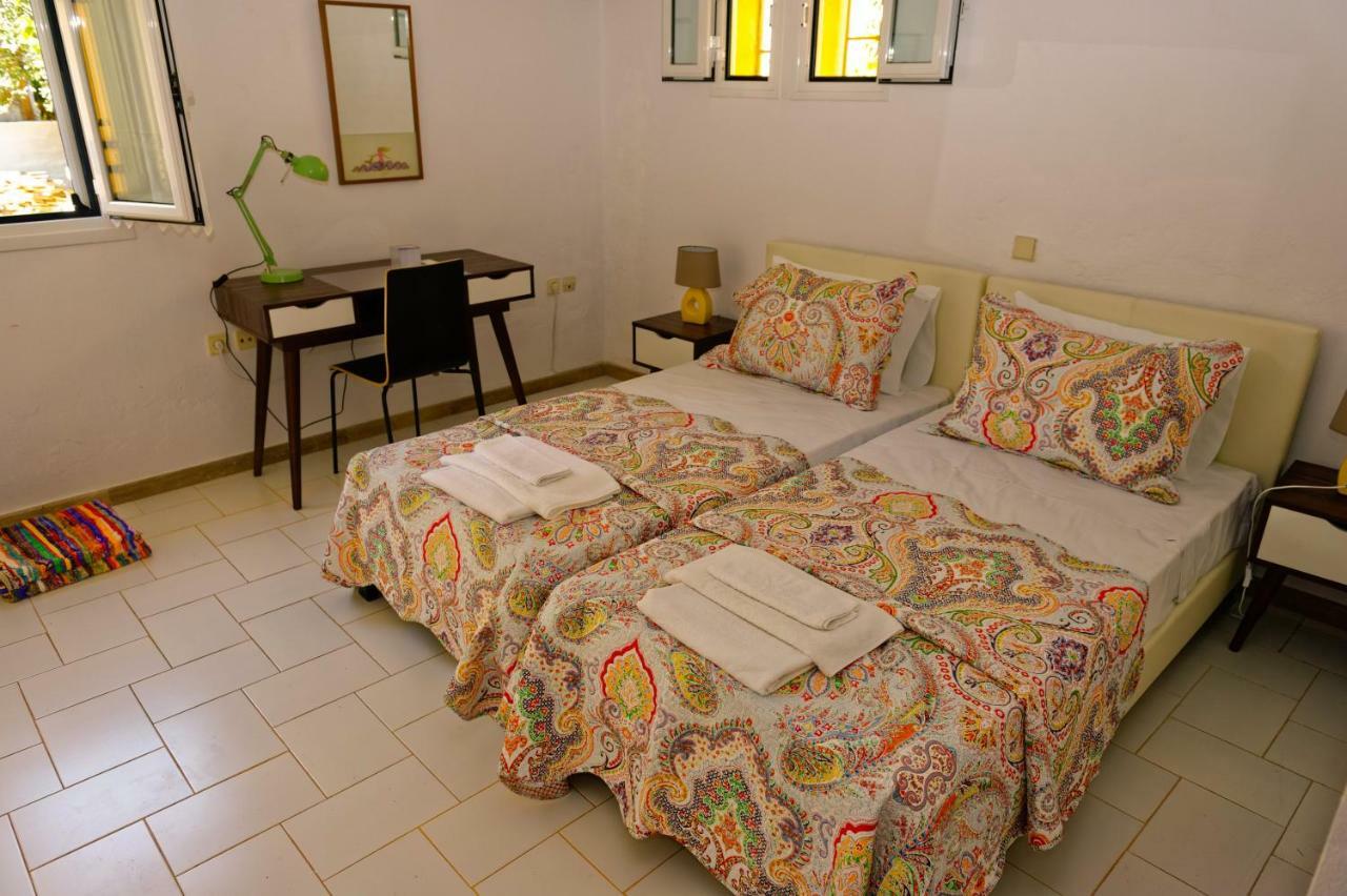 Ferienwohnung House With Garden Near The Sea Agia Efimia Exterior foto