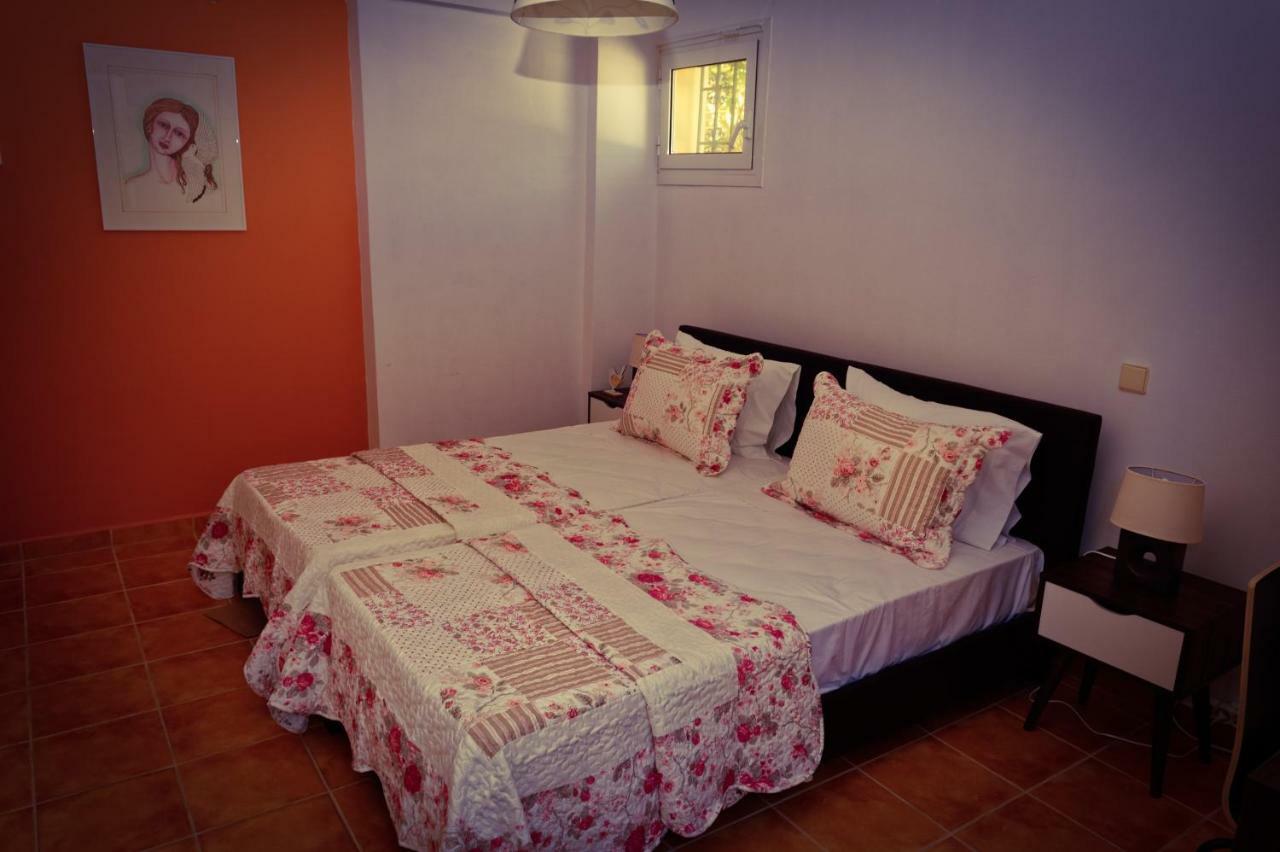 Ferienwohnung House With Garden Near The Sea Agia Efimia Exterior foto