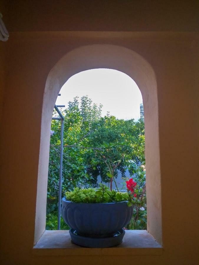 Ferienwohnung House With Garden Near The Sea Agia Efimia Exterior foto